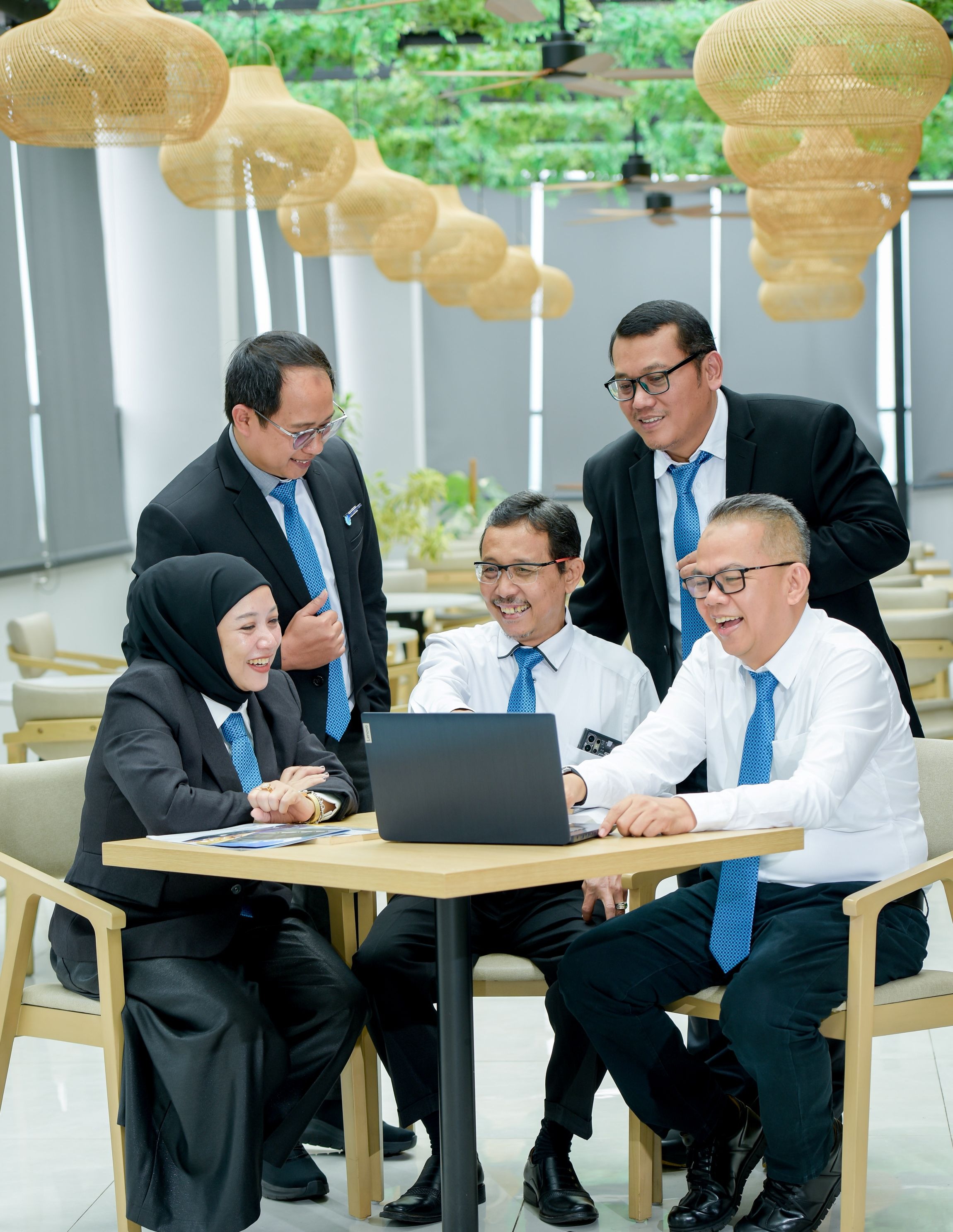 Tim KJPP Ayon Suherman & Rekan